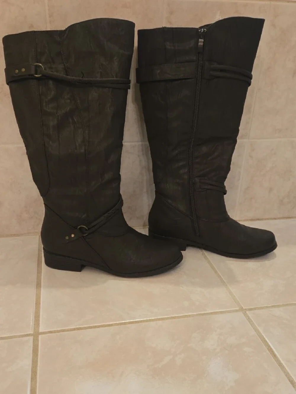 Dark Brown Women's Mid-Calf Zip Riding Boots - Classic Everyday Style